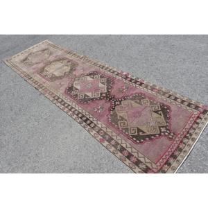 Alfombra turca vintage, alfombra de pasillo de 3.7x12.7 pies (113x387 cm), alfombra de lana marrón con motivos de plantas y árboles - Product Image 2