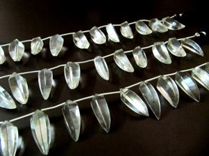 ลูกปัดคริสตัลรูปกล้วย briolette แบบใสขนาดเส้น8X25mm ยาว8นิ้ว - Product Image 4