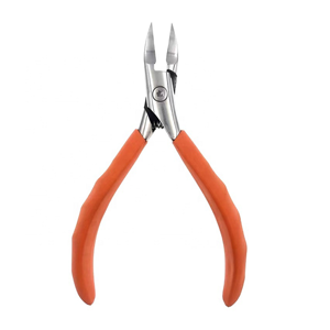 Kit de manucure et pédicure robuste en acier inoxydable avec coupe-cuticules et coupe-ongles à prise souple OEM - Product Image 1