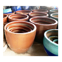 Grands Pots de fleurs émaillés vietnamien de haute qualité avec le Style moderne en céramique vente en gros 2023