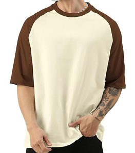 T-shirt pour homme à motif floral imprimé à l'écran - Design personnalisé, options 100% coton, production en gros du Bangladesh - Product Image 1