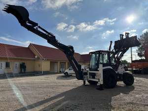 NUEVA RETROEXCAVADORA HIDROMEK 102B Supra K4 ECONÓMICA - Product Image 5