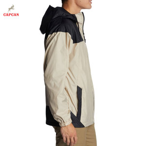 Veste coupe-vent en toile à capuche sur mesure, écologique, streetwear d'hiver avec logo sur le devant - Product Image 3