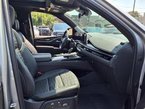 2024 CT4-V Blackwing Fleetwood Voiture d'occasion haut de gamme avec sièges en cuir foncé Transmission automatique Moteur 8L - Product Image 4