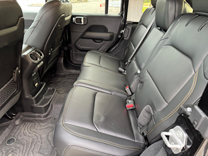 JEEP WRANGLER Rubicon 392 Final Edition 4x4 d'occasion, propre, 2024 - Product Image 3