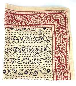 Bandana en coton biologique imprimé à la main avec motif paisley - Product Image 3