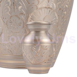 Classique Métal Platine Élégance Petite Mini Urnes Souvenirs En Laiton Boîte En Velours Gratuite - Product Image 3