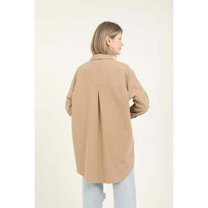 Camisa con Bolsillo Camel - Camel - Product Image 4