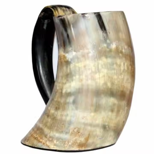 Taza nórdica de cuerno de buey hecha a mano definitiva para bebidas frías y calientes de Crescent Crafts - Product Image 1