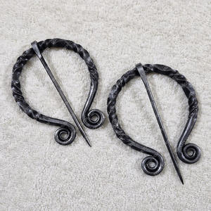 Hebilla de cinturón de hierro forjado a mano ecológica medieval con juegos de cubiertos de características de latón Artículo - Product Image 3