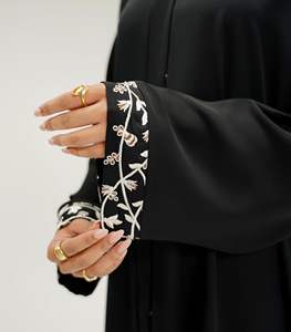 Abaya para Mujer, Elegante y Modesta, Ideal para Eventos Laborales o Reuniones Nocturnas - Product Image 2