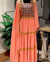 Vestido Kuchi amarillo elegante ligero para fiesta de boda y materiales duraderos en ropa Kuchi con precios súper mayoristas - Product Image 4