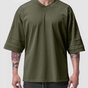 Camiseta deportiva de malla transpirable ligera para hombre, ideal para fútbol, baloncesto y sesiones de entrenamiento - Product Image 4