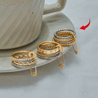 Bague en acier inoxydable plaqué or à porter tous les jours, empilable, avec un charme en forme d'épingle de sûreté pour femmes