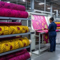 Offre Spéciale Tissu Imprimé Wax Africain 100% Polyester Pagne Congo 6 Yards Vente en Gros OEM Conception Personnalisée