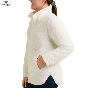 Veste polaire longue Sherpa respirante de nouveau style avec camouflage et rayure Logo personnalisé vêtements d'hiver en plein air pour dames - Product Image 3