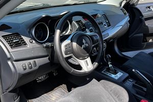 MITSUBISHI LANCER EVOLUTION X SE 2010 USADO, Volante a la Izquierda/Derecha - Product Image 3