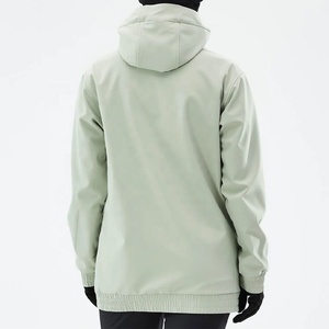 Combinaison de ski de snowboard imperméable et coupe-vent d'hiver personnalisée pour hommes Vêtements d'extérieur à capuche classiques légers de qualité supérieure - Product Image 2