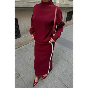 ชุดกระโปรงเสื้อสเวตเตอร์ลายทางสปอร์ตสำหรับผู้หญิง รุ่น 9991 สวยเก๋และมีสไตล์ - Product Image 4