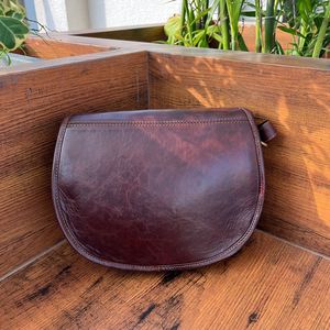 Hot Sale <b>Large</b> Capacity 2024 Full Grain Genuine Leather Shoulder Bags for Women's Cow Leather Handbag Vintage Fashion Sling Bags - Product Image 4