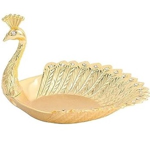 ถาดเสิร์ฟอาหารที่ออกแบบอย่างหรูหราและทันสมัยทำจากโลหะพร้อมเครื่องครัวรูปทรงเฉพาะถาดสำหรับใช้รับประทานอาหารมาใหม่ - Product Image 4