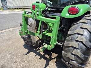 Tractor John Deere 4044R - Product Image 5