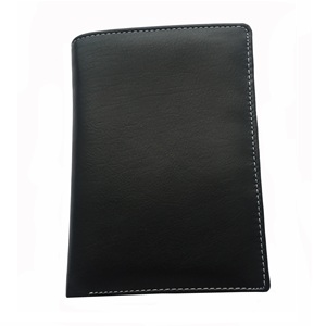Porte-passeport personnalisé en cuir PU de qualité haut de gamme porte-passeport personnalisé avec coutures fines et impeccables - Product Image 1