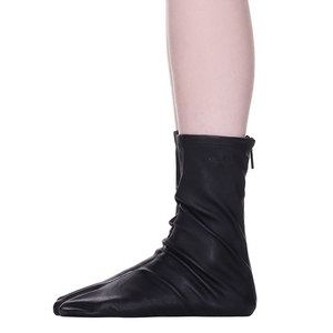 Vente directe d'usine Vêtements décontractés Chaussettes en cuir Produits les plus vendus Tissu souple Fabriqué en cuir pour hommes Khuffs - Product Image 3