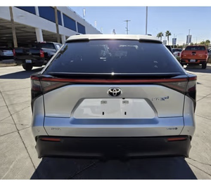 2023 Toy-ota BZ4X XLE AWD SUV RHD/LND assez utilisé intérieur en cuir foncé boîte de vitesses automatique arrière R17 alliage d'aluminium gaz/électrique - Product Image 1