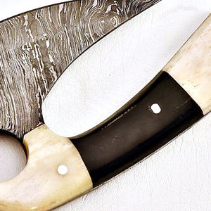 Cuchillo Ulu Hecho a Mano con Hoja de Acero de Damasco, Resistente para Cortes Pesados, Picado Rápido, Estilo Industrial para Diestros, Apto para Lavavajillas - Product Image 4