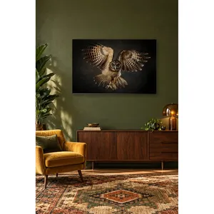 Impression sur toile de hibou Fida érigeant ses ailes dans l'obscurité - Product Image 2