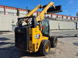 รถตักล้อยางดีเซลขนาดเล็ก รุ่น Cat 272D3 ปี 2022 พร้อมบุ้งกี๋หน้า สำหรับงานก่อสร้างและขนย้ายวัสดุ - Product Image 4