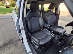 TOP SELLING 2016 Mini Cooper S Countryman Turbo 4 cylindres, pack Premium, transmission automatique - Product Image 2