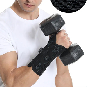 MESS SPORTS – Dernier modèle de support de poignet et de main unisexe réglable en néoprène avec fermeture magnétique, attelle stabilisatrice pour entorses et fractures - Product Image 3