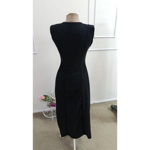 Robe longue en crêpe importé pour femme, à manches courtes, rembourrée, avec fermeture à boucle sur le devant, fente latérale, 35131 - Noir - Product Image 5