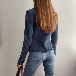 เสื้อเบลเซอร์หนังกลับคุณภาพสูงสำหรับผู้หญิงเสื้อเบลเซอร์หนังนิ่มกระดุมสองแถวสีล้วนกันลมซับในผ้าไหมสำหรับฤดูใบไม้ผลิฤดูใบไม้ร่วงฤดูหนาวคอลเลกชัน - Product Image 4