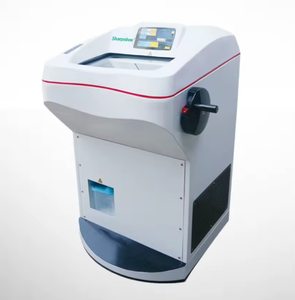 Microtome cryostat de précision avec contrôle par écran tactile pour la sectionnement de tissus congelés - Product Image 2