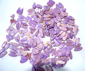 Par de gemas naturales de fosfosiderita para pendientes Par de gemas naturales para pendientes Cabujón de piedras preciosas sueltas Piedra preciosa suelta - Product Image 4