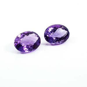 Amethyste naturelle du Brésil ovale de luxe 24,25 carats, pierre précieuse en vrac, forme coussin et poire, avec pierres de lune et turquoise, certifiée IGI - Product Image 2