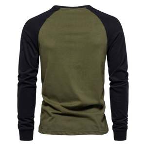 เสื้อยืดแขนยาวผู้ชายแบบใหม่ สกรีนโลโก้ตามสั่ง ผู้ผลิตเสื้อผ้าสตรีทแวร์ เสื้อยืดเรียบ 180 GSM ผ้าฝ้าย 100% - Product Image 2