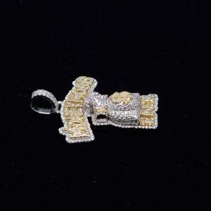 Pendentif en argent sterling 925 plaqué or, design 3D personnalisé Kaleido Factory, serti de moissanite VVS couleur D, style hip-hop - Product Image 4