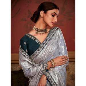 ผ้าไหมซารีสีเทาหรูหราทอแบบซารีพร้อมเสื้อคลุมสำหรับงานเทศกาลและการแสดง - Product Image 1