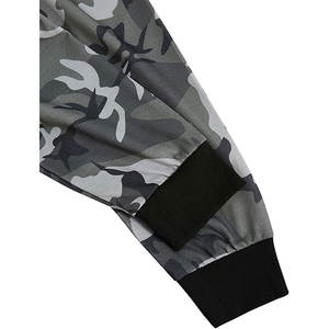 เสื้อฮู้ดดี้ผู้ชายผ้าฟลีซเนื้อนุ่มคุณภาพสูง ผ้าฝ้าย 100% เสื้อฮู้ดดี้สำหรับล่าสัตว์ สีตัดกันแบบกำหนดเอง ชุดลำลอง เป็นมิตรกับสิ่งแวดล้อม สำหรับฤดูหนาว - Product Image 4