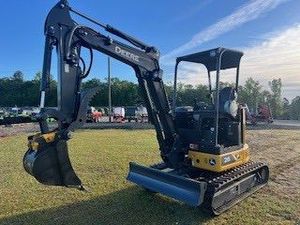 รถขุดขนาดเล็กคุณภาพพรีเมียม Johnn Deerre26P 16 แรงม้า เครื่องยนต์ดีเซล ปั๊มเกียร์ คูโบต้า/เจซีบี ซื้อขายส่ง - Product Image 2