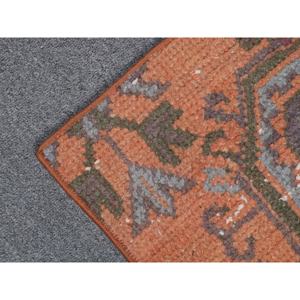 Tapis vintage 1,9 x 2,5 pieds, tapis turc, tapis en laine à imprimé animalier orange - Product Image 5