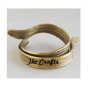 Fabuleux Design Rond De Serviette En Métal Argenté Rond De Serviette Avec Vadrouille Travail Vaisselle De Qualité Supérieure Rond De Serviette - Product Image 2