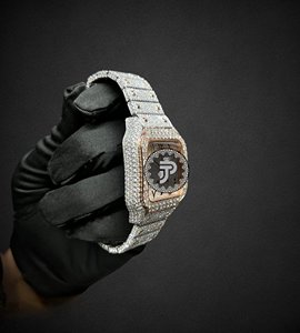 นาฬิกาข้อมือควอตซ์ประดับเพชรโมอิสซาไนต์ VVS แบบ Iced Out ตัวเรือนสแตนเลส สไตล์ฮิปฮอป สำหรับผู้ชาย ใส่ได้ทุกวัน - Product Image 2