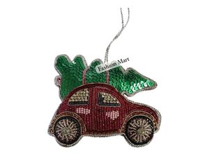 Adorno de corazón con cuentas hecho a mano clásico para decoración festiva de árbol de Navidad con forma de alas elegantes - Product Image 6