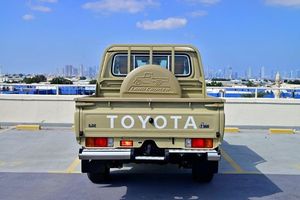 2023/2024 TOYOTA <span class=keywords><strong>LANDCRUISER</strong></span> 76 серии LHD RHD для продажи