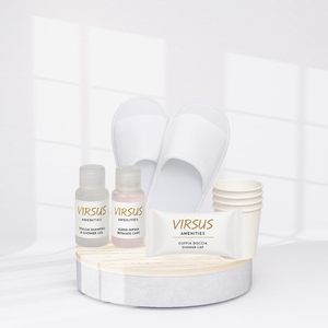 Kit di servizi per Hotel di lusso in oro Set di 220 pezzi di cortesia Gel doccia Shampoo per cuffie per l'igiene personale pantofole per Hotel - Product Image 1